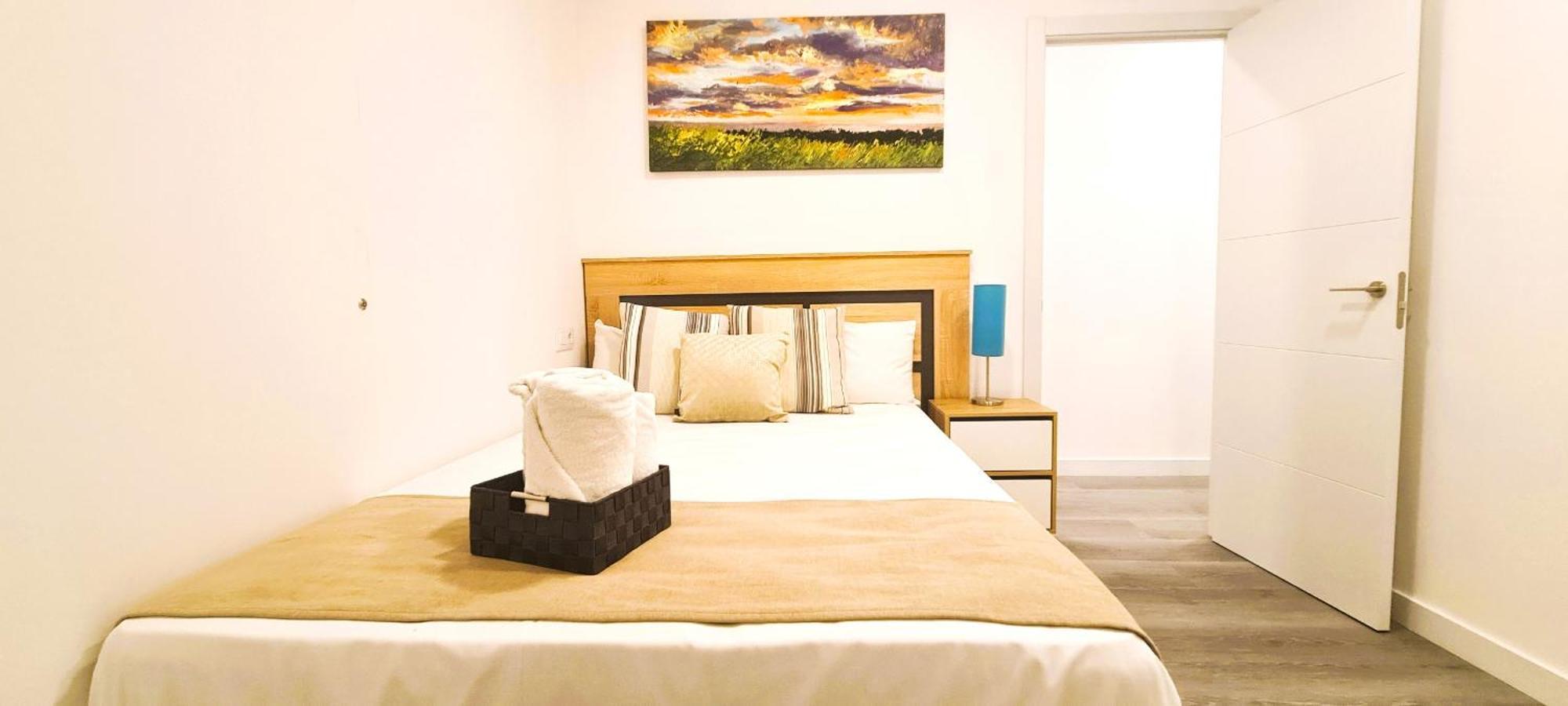 Ave Maria Apartment Мадрид Екстериор снимка