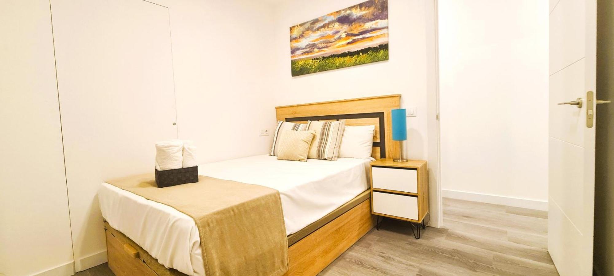 Ave Maria Apartment Мадрид Екстериор снимка